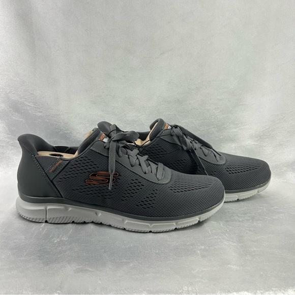 Skechers Swift Fit Men's Sneakers Size 10.5 - Picture 3 of 10